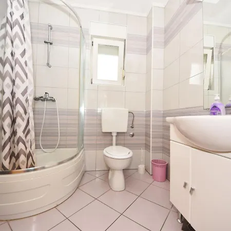 Appartement Ivor-5 By Interhome